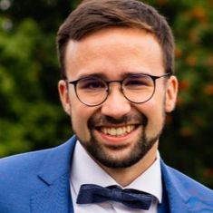 DOMINIK SCHAEFER